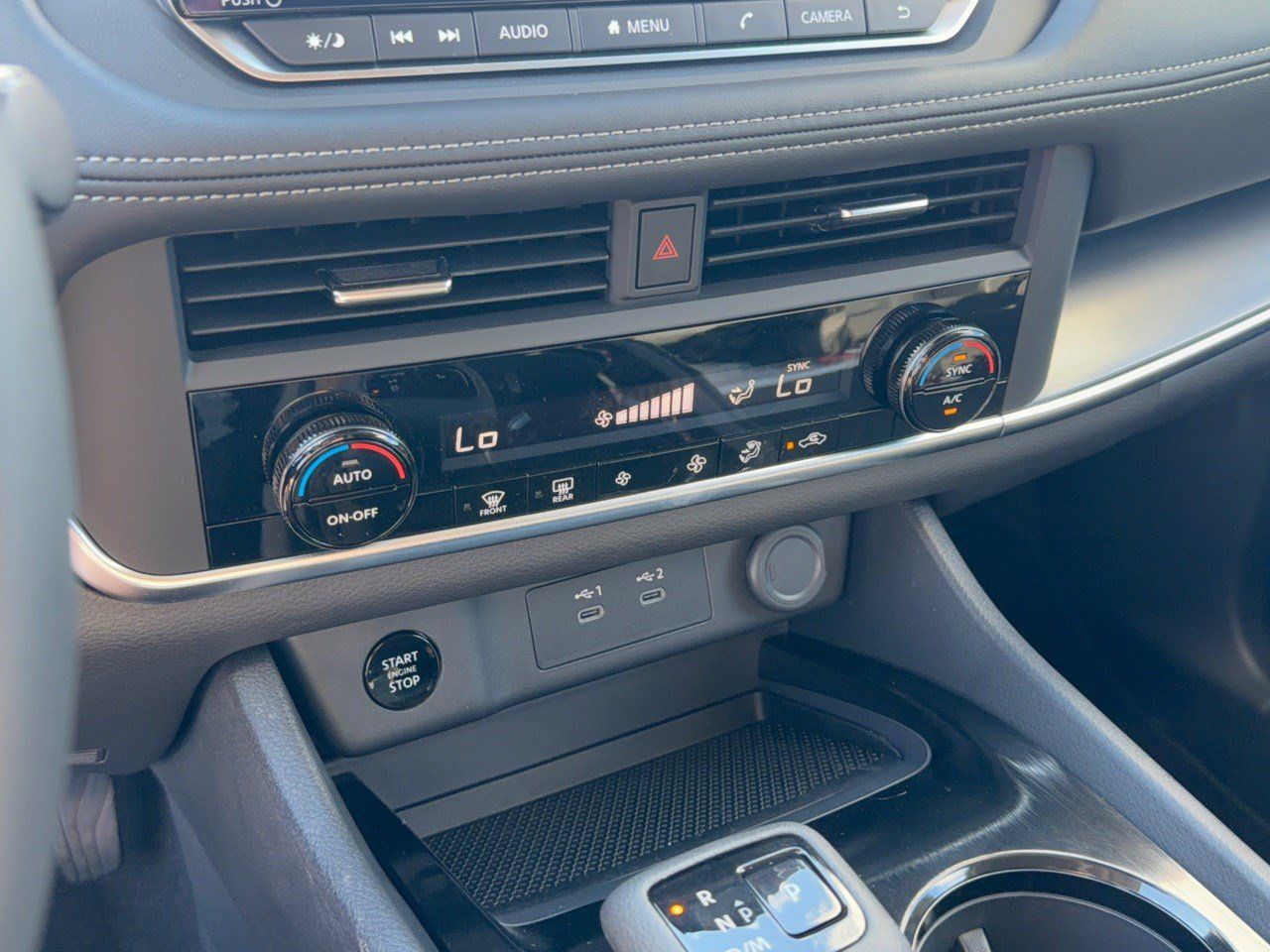 Certified 2025 Nissan Rogue SV FWD image 26
