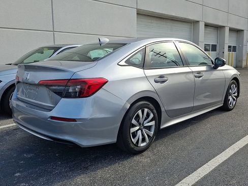 Used 2023 Honda Civic LX image 5