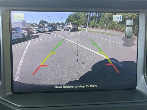 Used 2024 Ford Bronco Badlands image 13