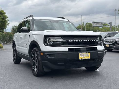 Certified 2023 Ford Bronco Sport Outer Banks w/ Tech Package AWD/4WD image 47