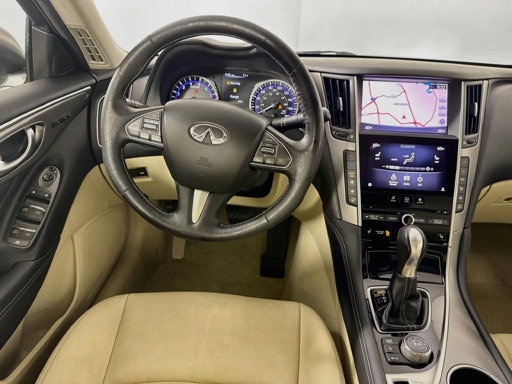 Used 2016 INFINITI Q50 3.0t Premium w/ 3.0T Premium Plus Package RWD image 29