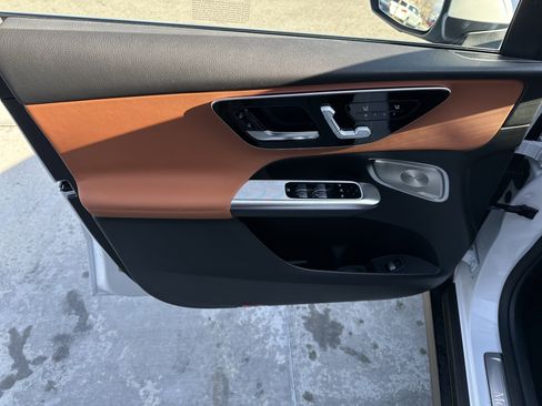 New 2026 Mercedes-Benz GLC 300 4MATIC image 14