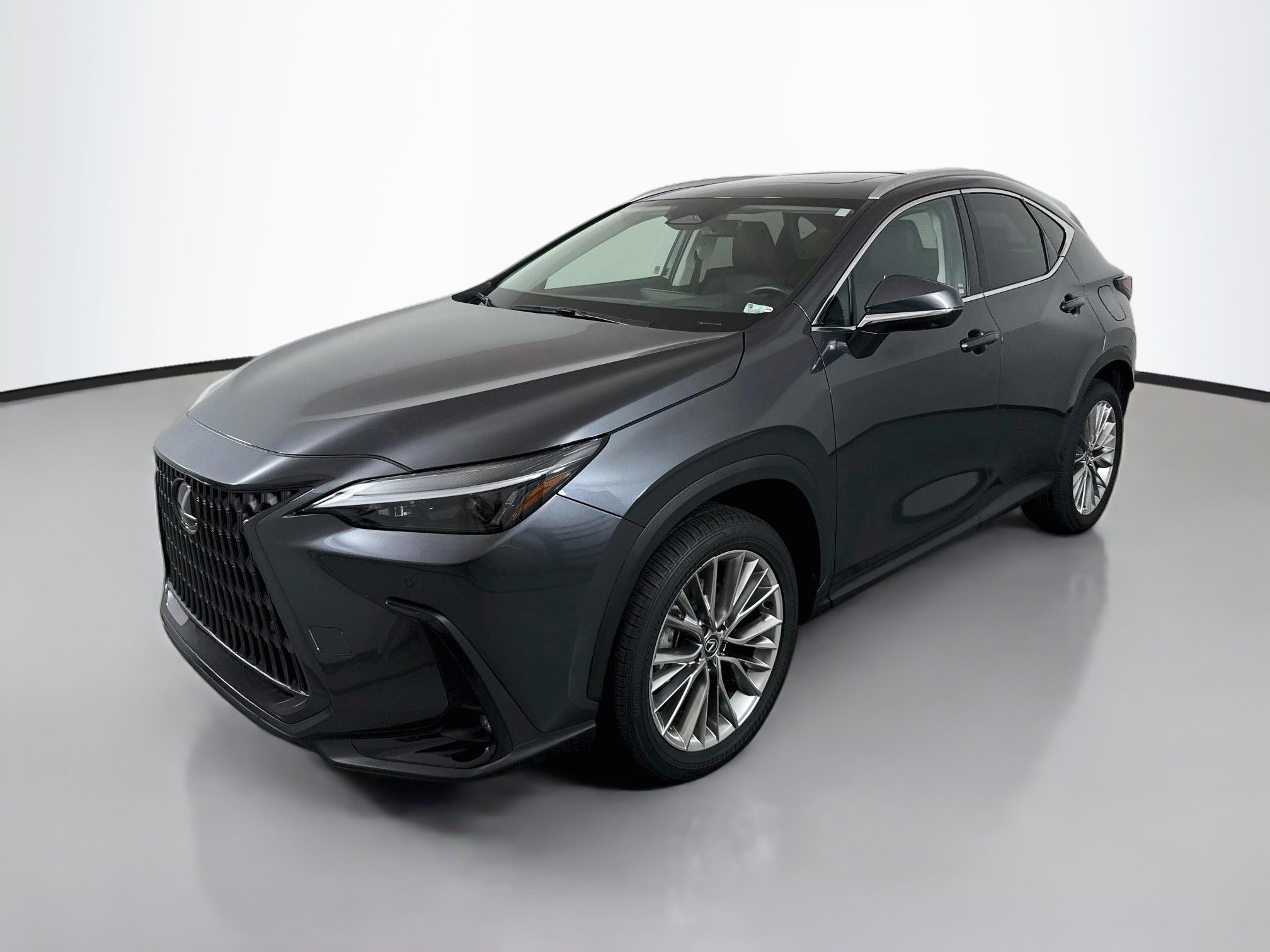 Used 2025 Lexus NX 350h AWD w/ Accessory Package (2T) image 4