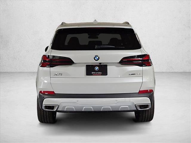 Used 2026 BMW X5 sDrive40i w/ Parking Assistance Package RWD image 8