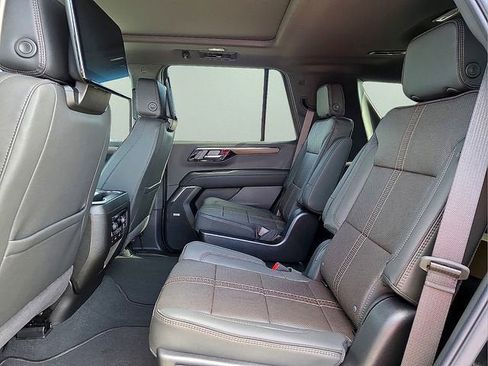 New 2026 Chevrolet Tahoe High Country AWD/4WD image 14