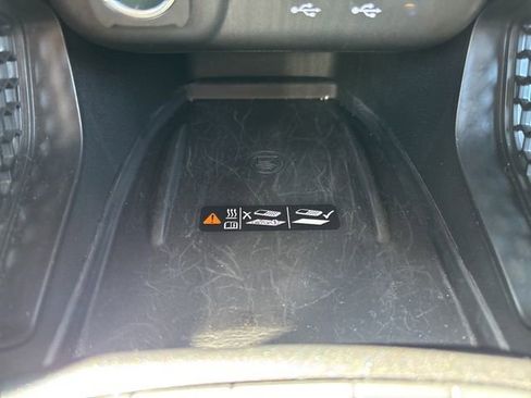 Used 2025 Chevrolet TrailBlazer LT w/ Convenience Package FWD image 25