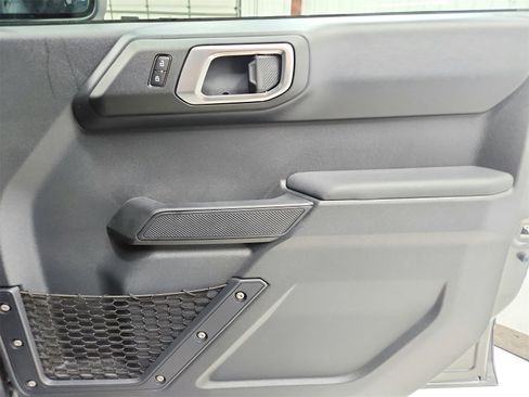 New 2025 Ford Bronco Badlands image 42