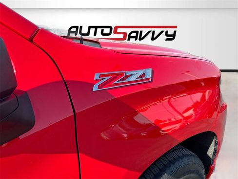 Used 2021 Chevrolet Silverado 1500 RST image 30