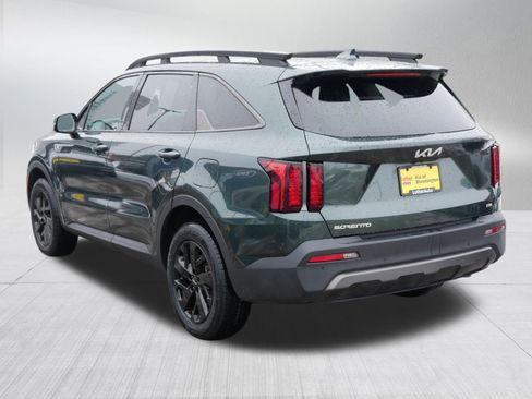 Certified 2023 Kia Sorento S w/ Panoramic Sunroof Package image 5
