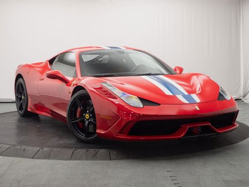 Used 2015 Ferrari 458 Speciale Coupe RWD image 1