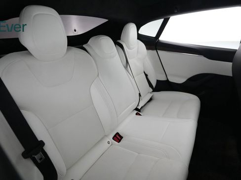 Used 2022 Tesla Model S AWD/4WD image 5