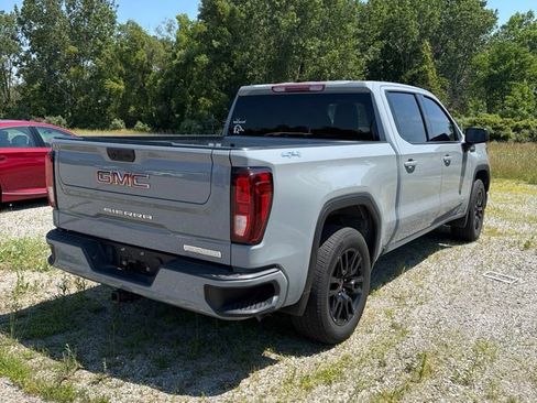 Used 2024 GMC Sierra 1500 Elevation AWD/4WD image 3