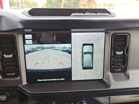 Used 2022 Ford Bronco Outer Banks image 20