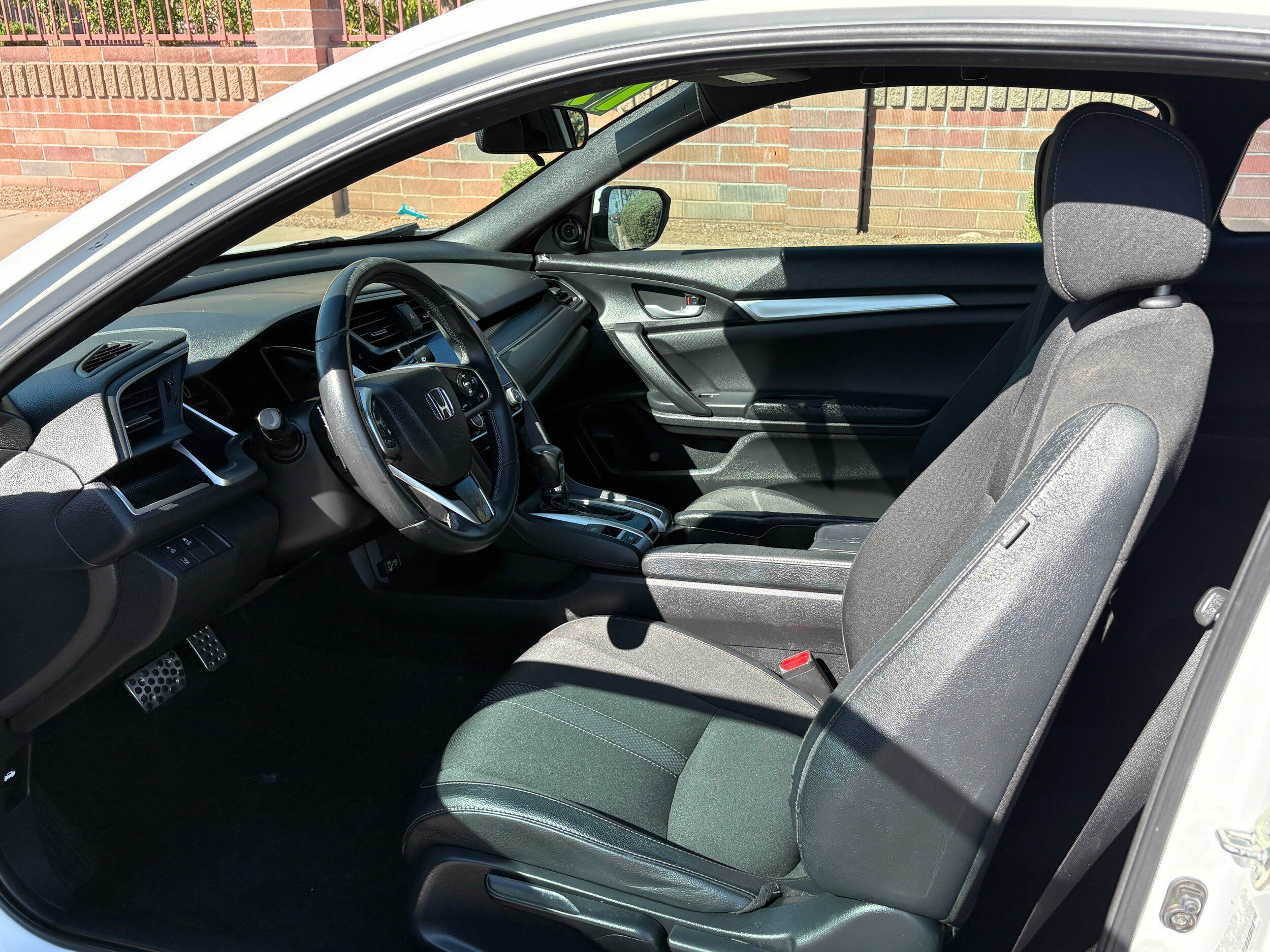 Used 2019 Honda Civic Sport image 6