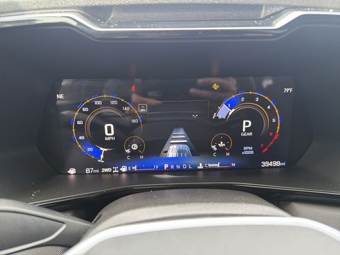 Used 2024 Chevrolet Colorado Z71 w/ Z71 Convenience Package 2 AWD/4WD image 19