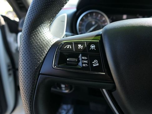 Used 2024 Maserati Levante GT Ultima image 14