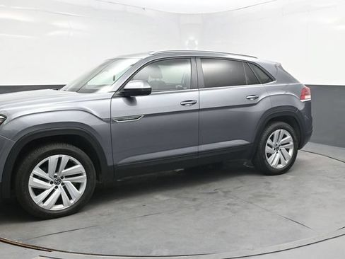 Used 2020 Volkswagen Atlas Cross Sport SE AWD/4WD image 3