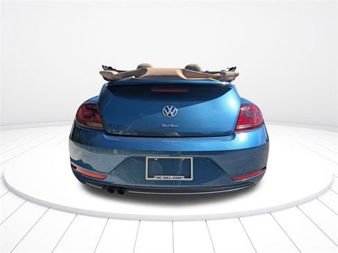Used 2019 Volkswagen Beetle 2.0T S image 4