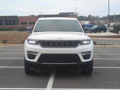 Used 2022 Jeep Grand Cherokee Limited 4xe w/ Luxury Tech Group II AWD/4WD image 16