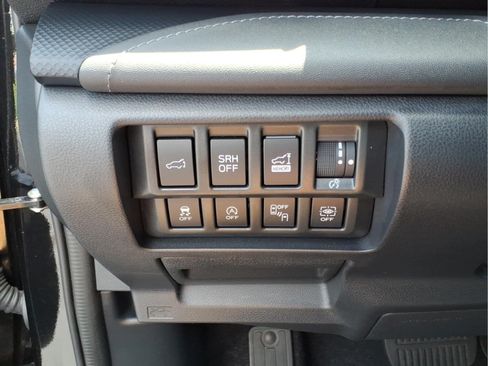 Certified 2023 Subaru Forester Touring AWD/4WD image 22
