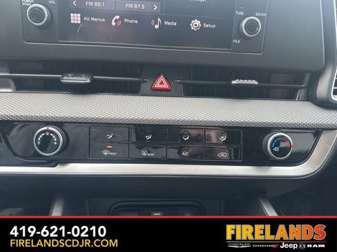 Used 2023 Kia Sportage LX image 25