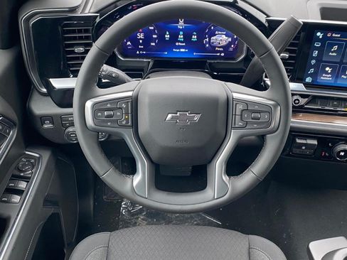 New 2026 Chevrolet Silverado 1500 RST w/ LPO, Dark Essentials Package AWD/4WD image 5