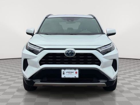 Used 2023 Toyota RAV4 SE AWD/4WD image 2