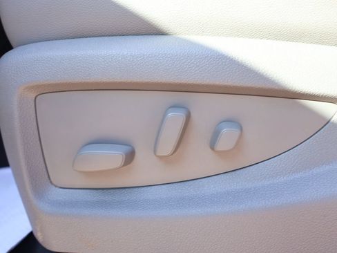 Certified 2016 GMC Sierra 3500 SLT AWD/4WD image 13
