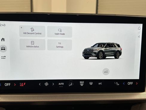 Used 2025 Ford Explorer ST-Line w/ ST-Line Street Pack image 57