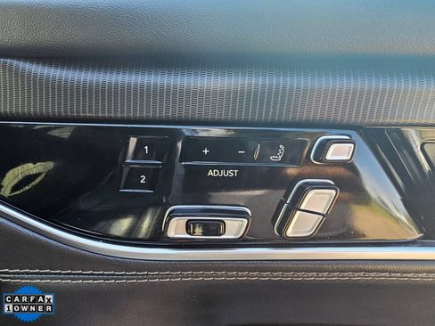 Used 2024 Jeep Grand Wagoneer L Series II w/ Quick Order Packagew 28T AWD/4WD image 31