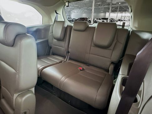 Used 2014 Honda Odyssey EX-L image 29