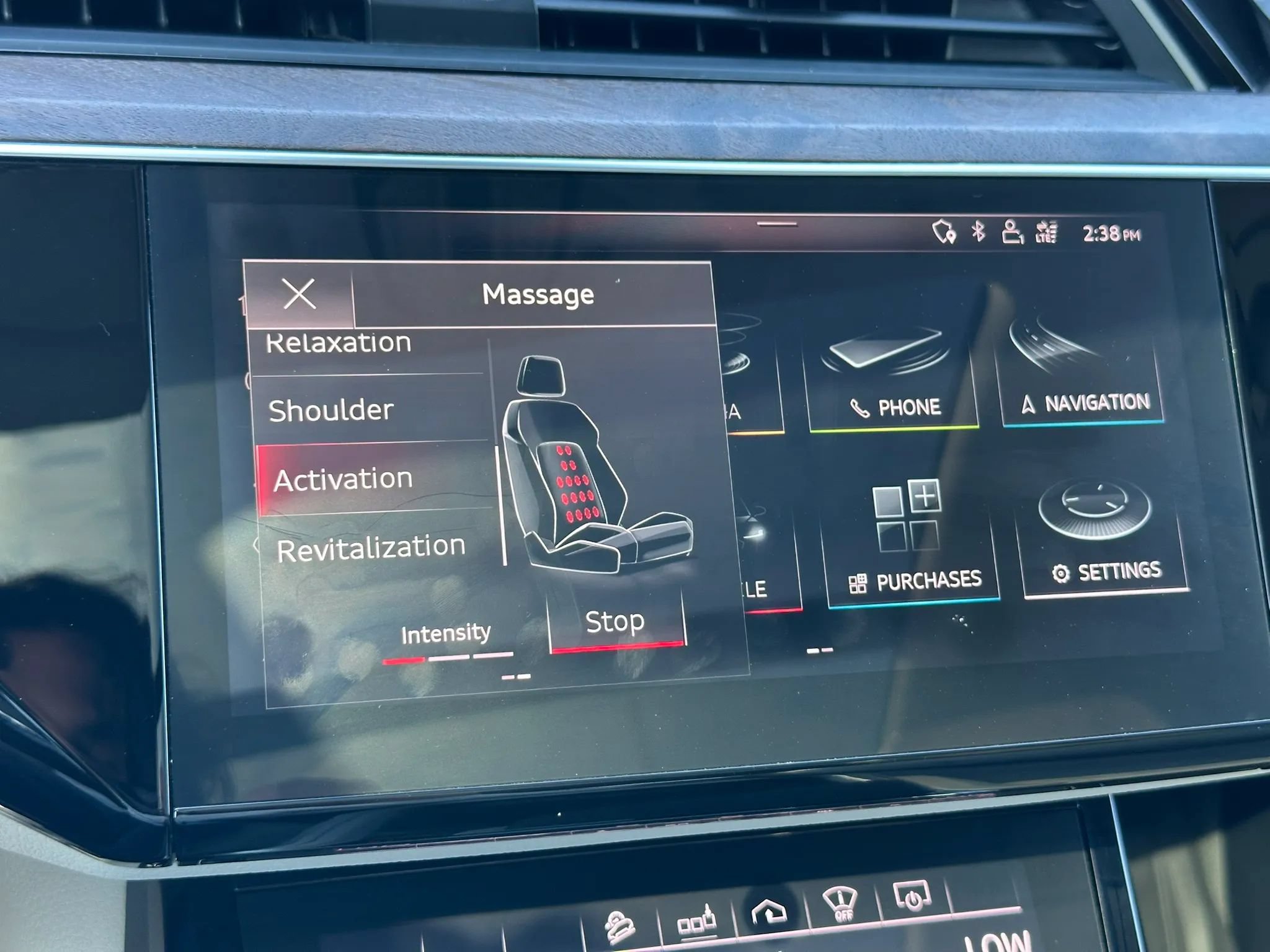 Used 2019 Audi e-tron Prestige AWD/4WD image 48