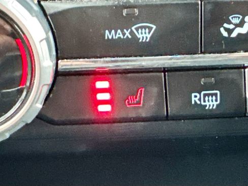 Used 2023 Ford F150 XLT w/ Equipment Group 302A High image 21