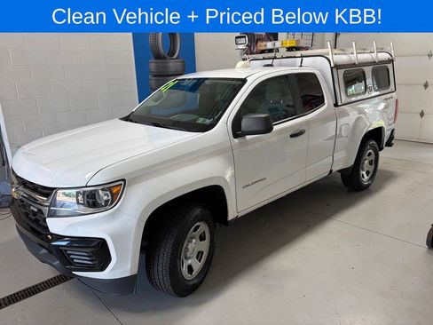 Used 2021 Chevrolet Colorado W/T w/ WT Convenience Package AWD/4WD image 3