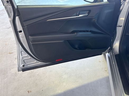 Used 2025 Toyota Camry LE image 20