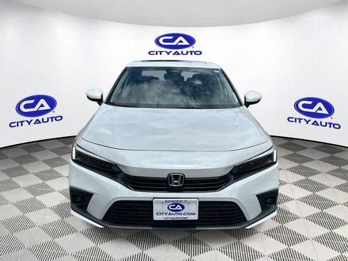 Used 2024 Honda Civic Touring image 10