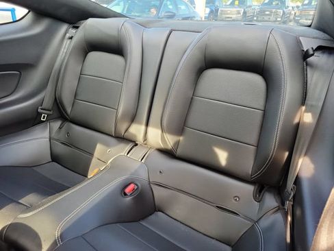 Used 2022 Ford Mustang Premium RWD image 9