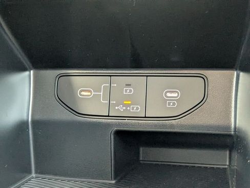 New 2026 Kia Sorento LX FWD image 25