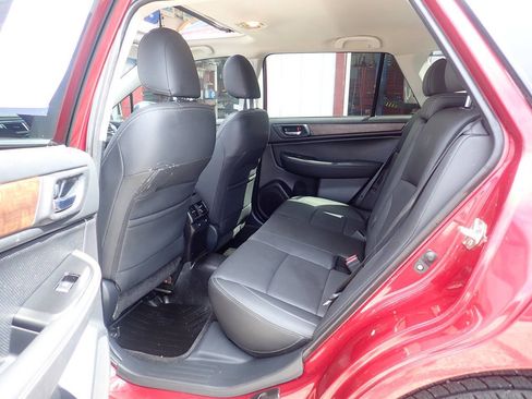 Used 2015 Subaru Outback 2.5i Limited AWD/4WD image 15
