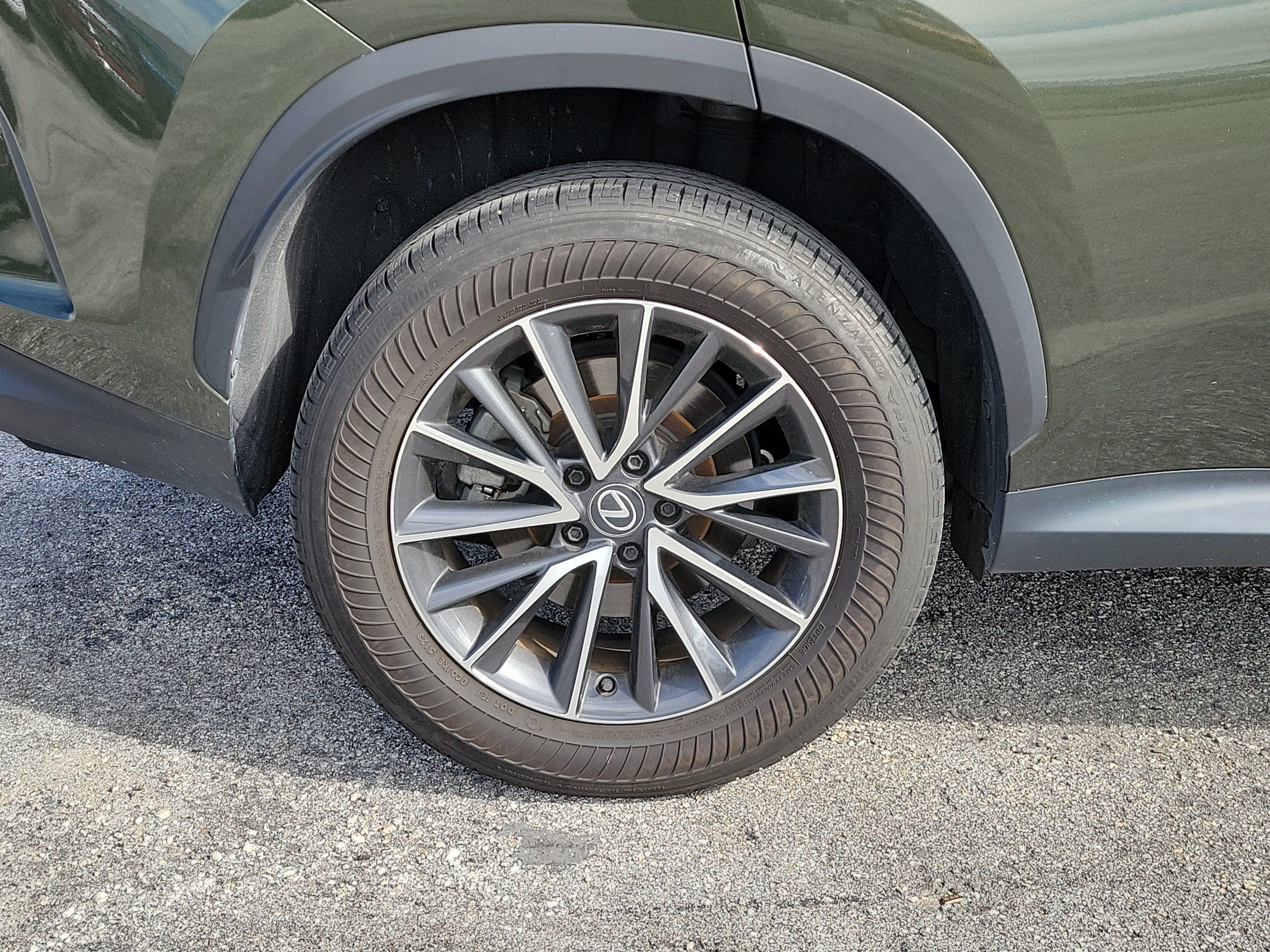 Used 2024 Lexus NX 250 FWD w/ Towing Package (2000 Lbs) image 9