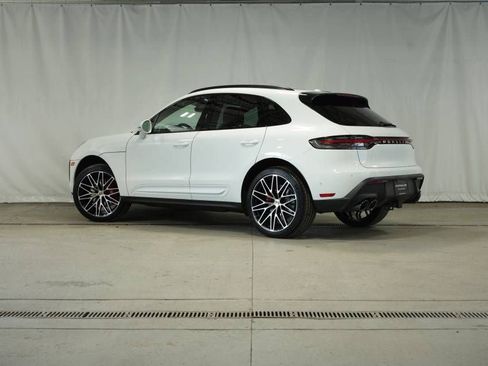 New 2026 Porsche Macan S image 3