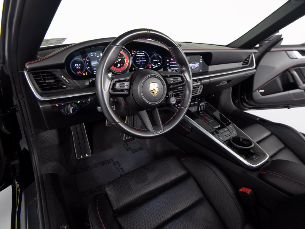 Certified 2022 Porsche 911 Turbo S AWD/4WD image 4