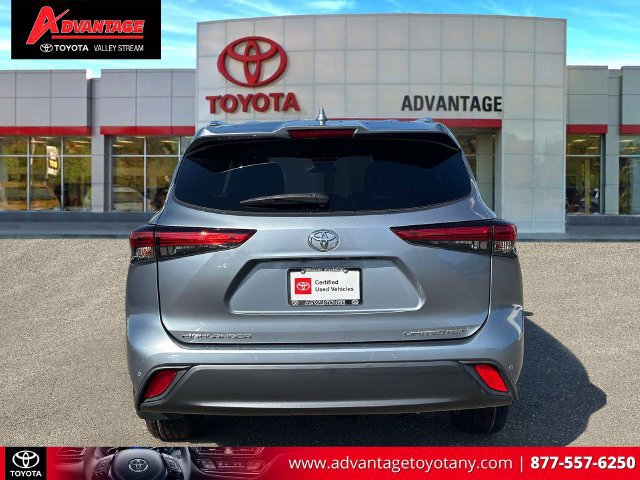 Certified 2021 Toyota Highlander Limited AWD/4WD image 8