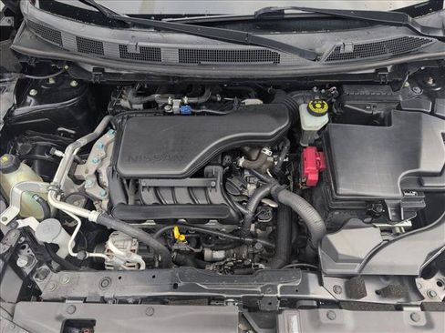 Used 2019 Nissan Rogue Sport SL w/ Premium Package FWD image 24