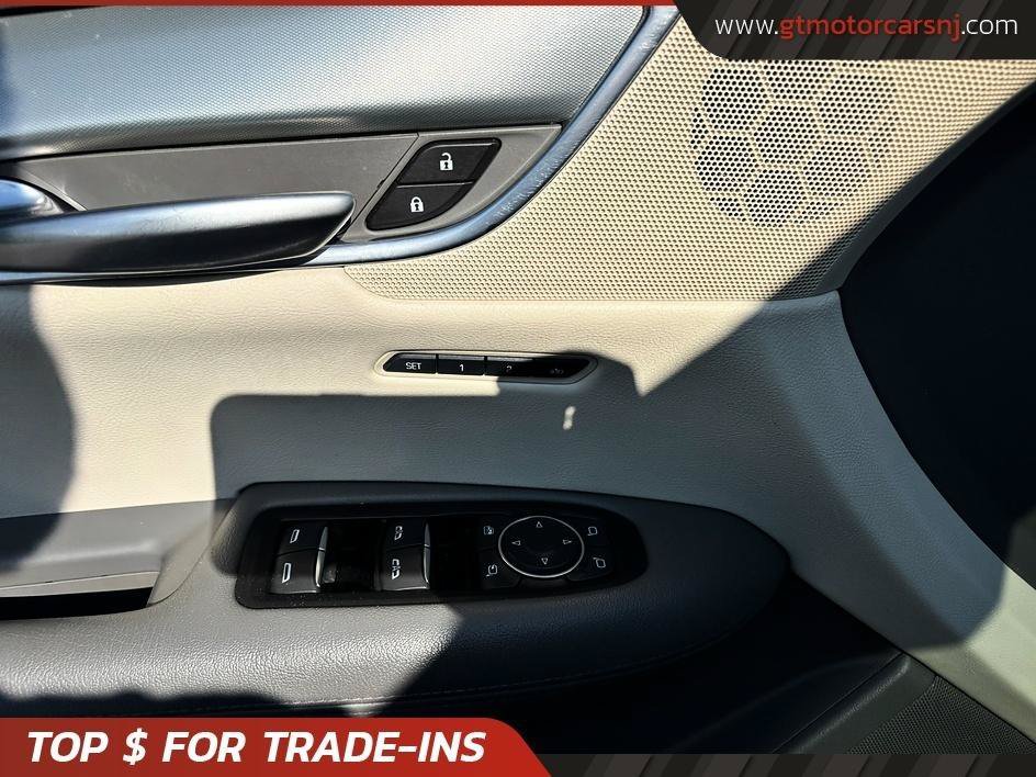 Used 2018 Cadillac XT5 Luxury w/ Driver Awareness Package AWD/4WD image 20