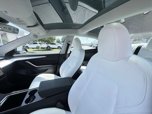 Used 2023 Tesla Model 3 Standard Range RWD image 24