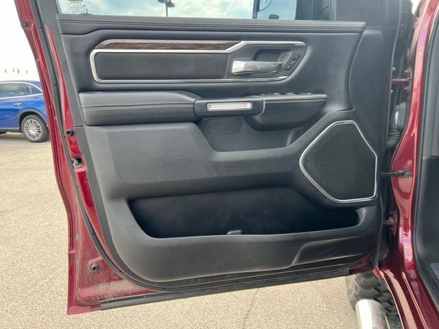 Certified 2019 RAM 1500 Laramie AWD/4WD image 11
