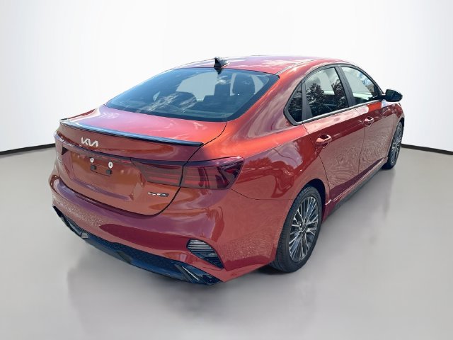 Used 2023 Kia Forte GT-Line FWD image 7