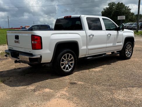 Used 2015 GMC Sierra 1500 SLT w/ SLT Crew Cab Value Package AWD/4WD image 5