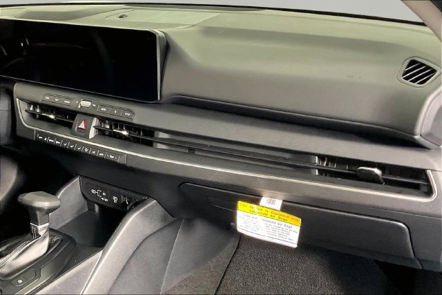 Certified 2026 Kia K4 FWD image 24